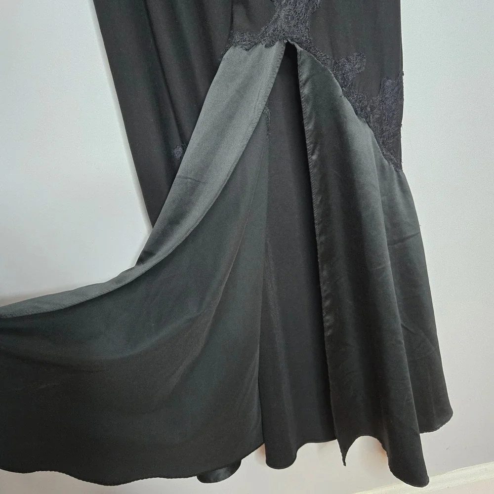 Soma Black Red Lace Maxi Slip Dress Gothic Vampy Asymmetric Hem Nightgown Medium